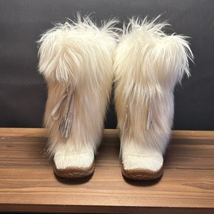 Pajar genuine fur boots